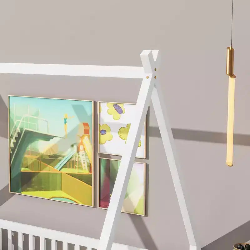 Letto da terra a tenda full size con sponde e porta, bianco