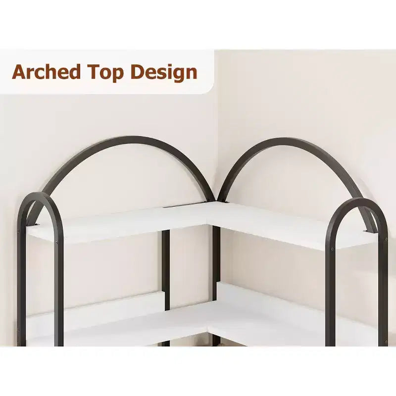 Libreria angolare a cinque ripiani a forma di L con mensole in legno e metallo. Unità espositiva salvaspazio adatta per soggiorni e camere da letto.