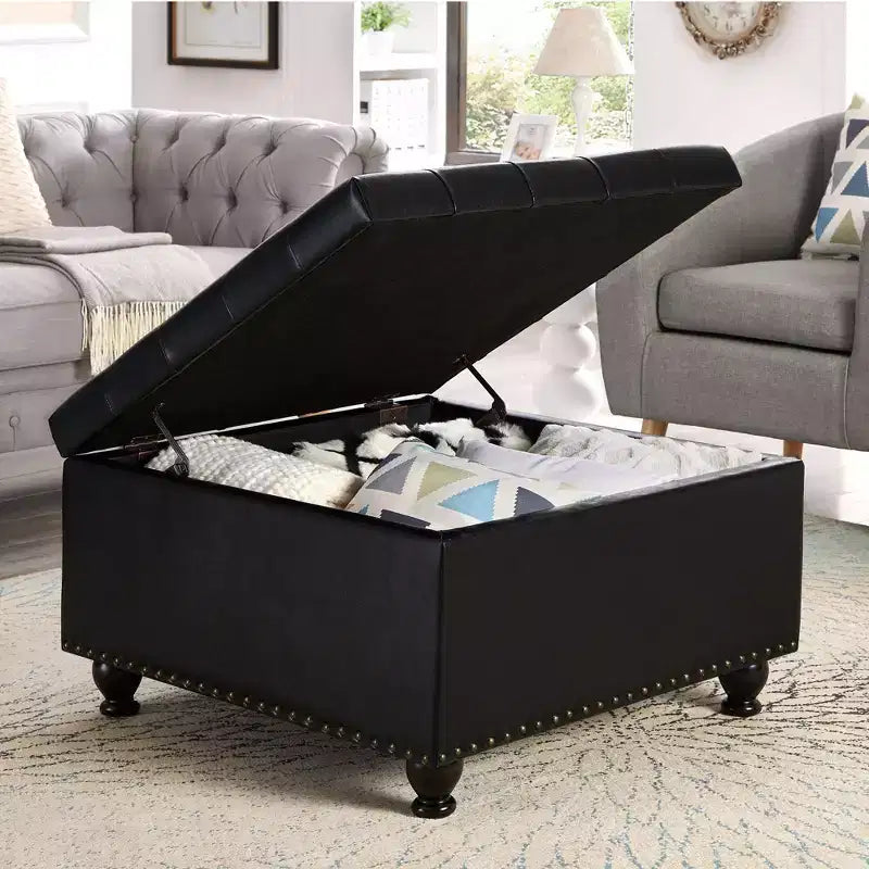 Pouf Contenitore Grande Quadrato Okak con Gambe in Legno, Panca da Ingresso con Bottoni, Decorato con Trapuntatura e Rifiniture a Borchie, Poggiapiedi per la Casa