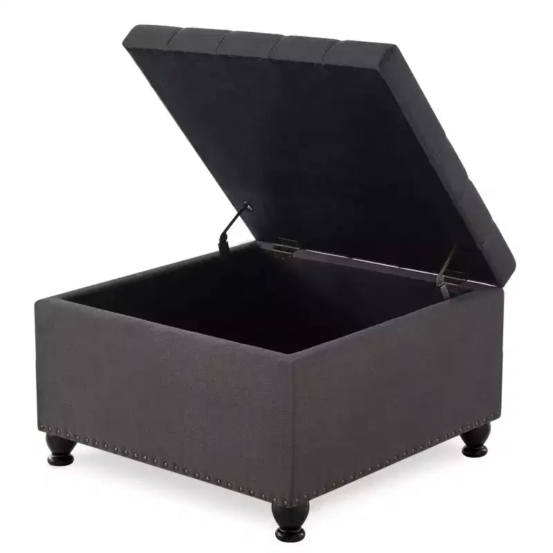 Pouf Contenitore Grande Quadrato Okak con Gambe in Legno, Panca da Ingresso con Bottoni, Decorato con Trapuntatura e Rifiniture a Borchie, Poggiapiedi per la Casa