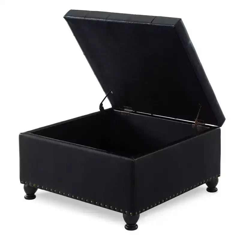 Pouf Contenitore Grande Quadrato Okak con Gambe in Legno, Panca da Ingresso con Bottoni, Decorato con Trapuntatura e Rifiniture a Borchie, Poggiapiedi per la Casa